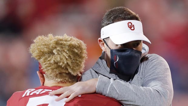 Ty Russell - OU Athletics - Spencer_Rattler_Lincoln_RileyOklahoma_OklahomaState_112120